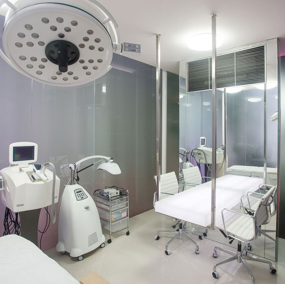 Illustration Hair Transplant The FUE process at Cocoon Medical Spa